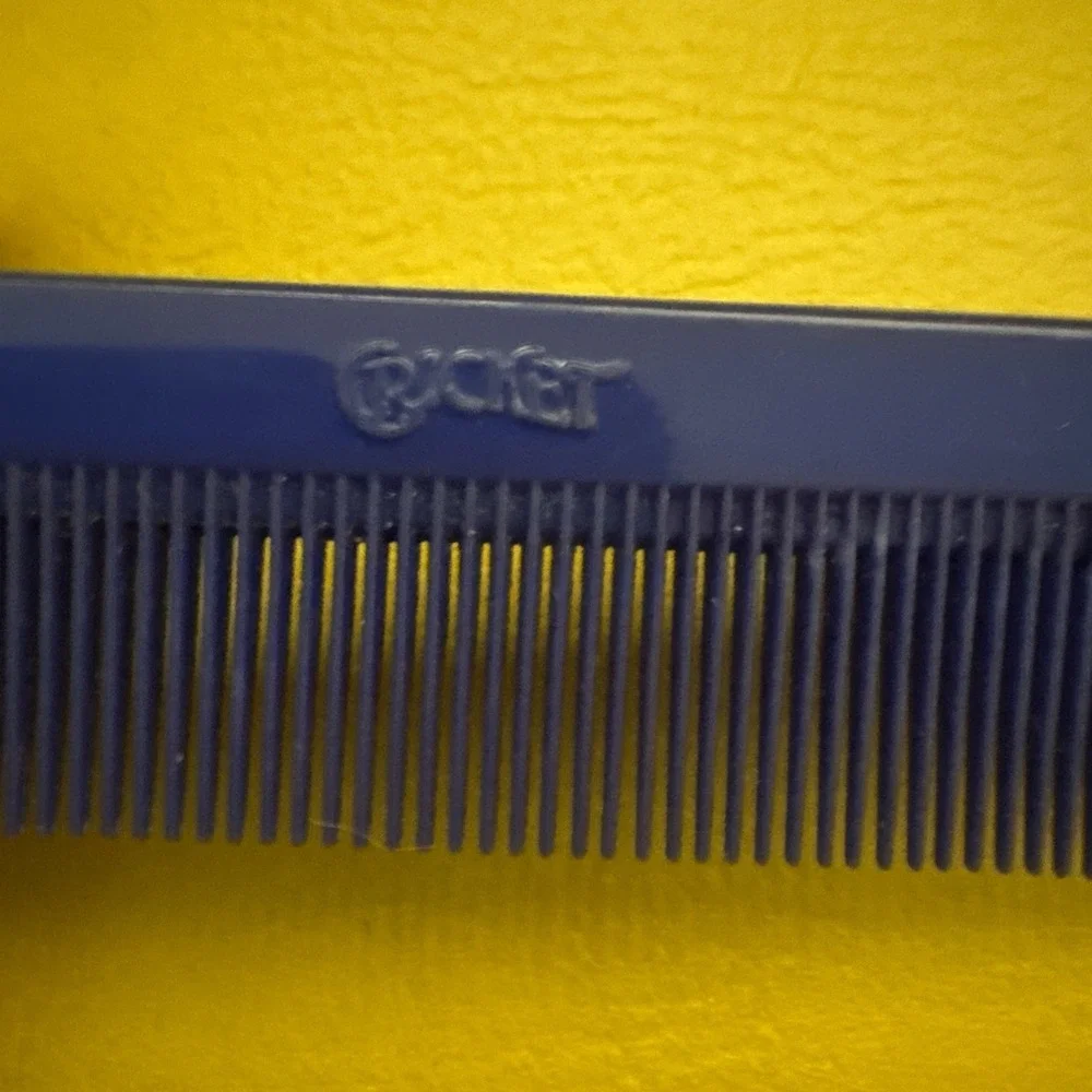 Vintage Cricket Unbreakable Rat Tail Comb Styling Teasing Hair Royal Blue Prop